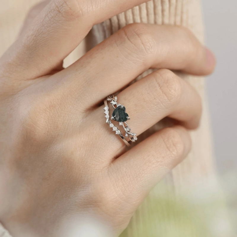 Heart Moss Agate Leaf Stacking Ring in 925 Sterling Silver