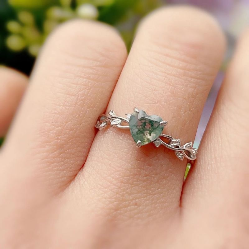 Heart Moss Agate Leaf Stacking Ring in 925 Sterling Silver