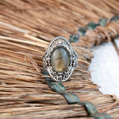 Labradorite Gemstone Filigree Sterling Silver Cocktail Ring